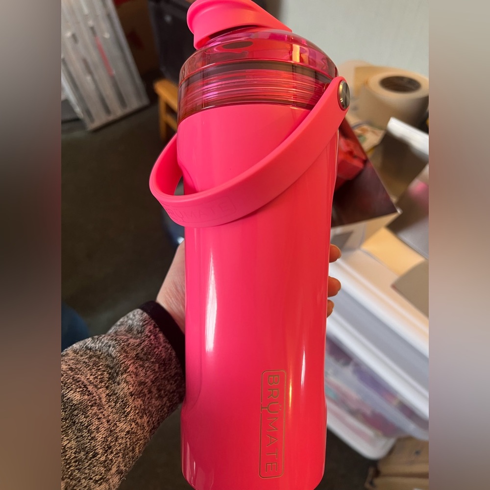 Brumate Shaker Cup